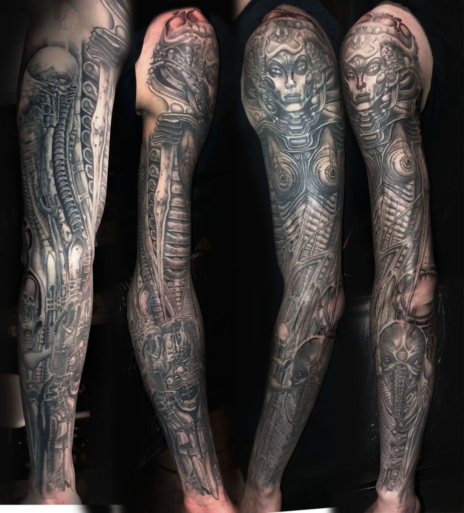 82. Giger biomechanika egész kéz tetoválás